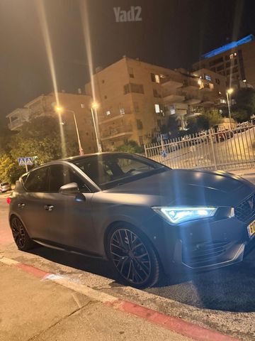 קופרה לאון