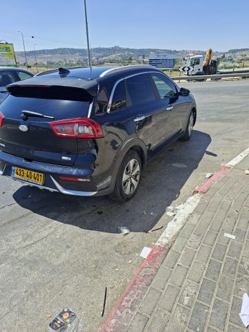 קיה נירו