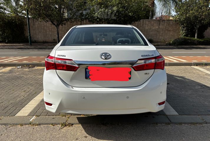 טויוטה קורולה