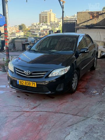 טויוטה קורולה