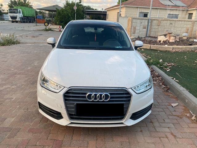 מודעת רכב אאודי A1