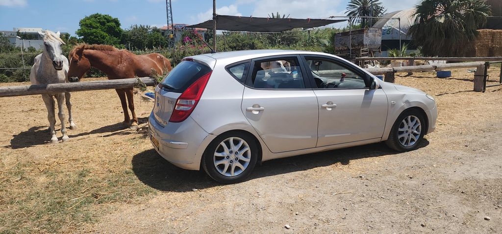 מודעת רכב יונדאי i30