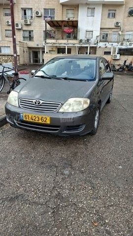 מודעת רכב טויוטה קורולה