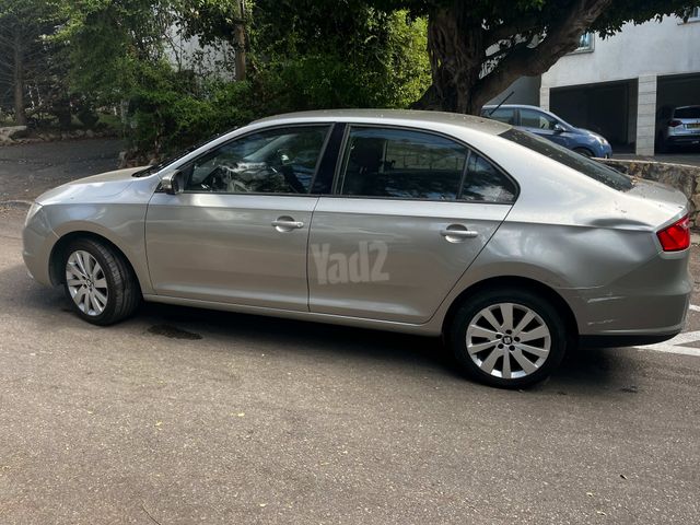 סיאט טולדו