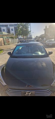 מודעת רכב יונדאי איוניק