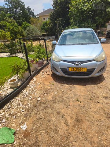 יונדאי i20