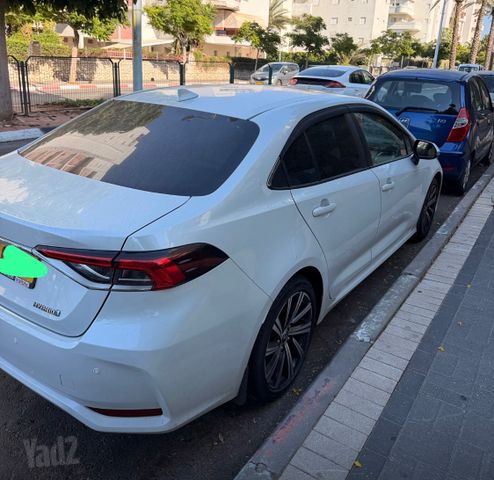 מודעת רכב טויוטה קורולה