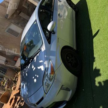 טויוטה פריוס