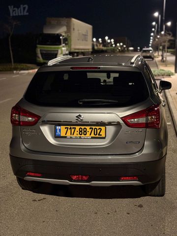 סוזוקי קרוסאובר