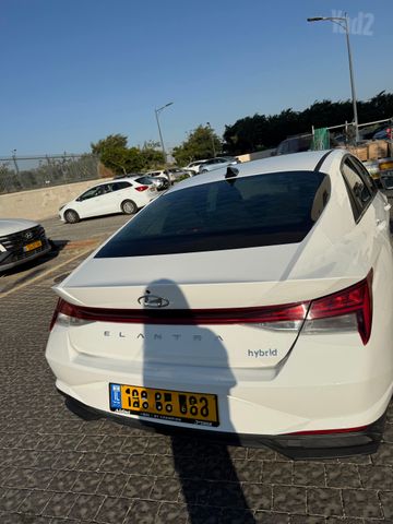 יונדאי אלנטרה