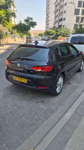 סיאט לאון