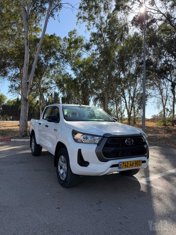 מודעת רכב טויוטה היילקס
