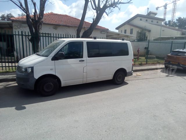 מודעת רכב פולקסווגן טרנספורטר