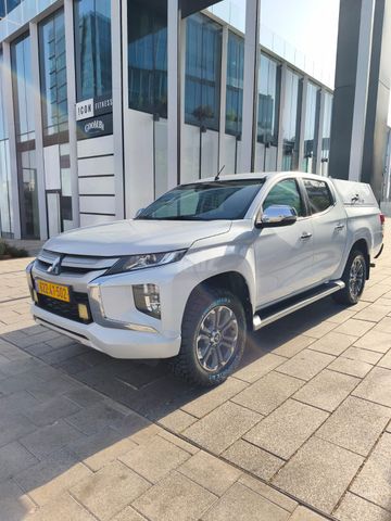 מודעת רכב מיצובישי טרייטון / L200