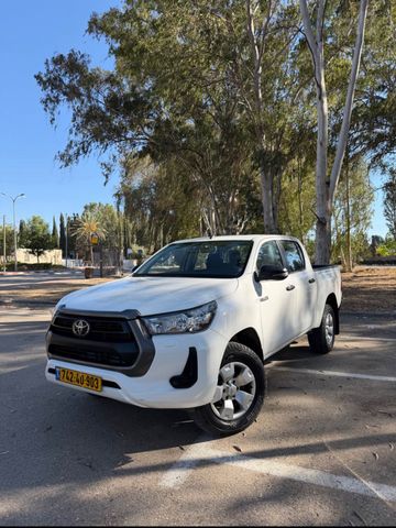 טויוטה היילקס