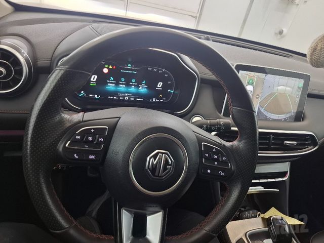 אם ג'י EHS PHEV