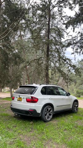 ב מ וו X5