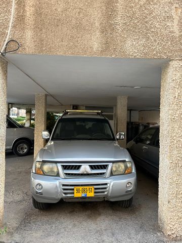 מיצובישי פג'רו