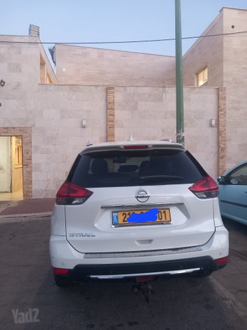ניסאן אקס טרייל