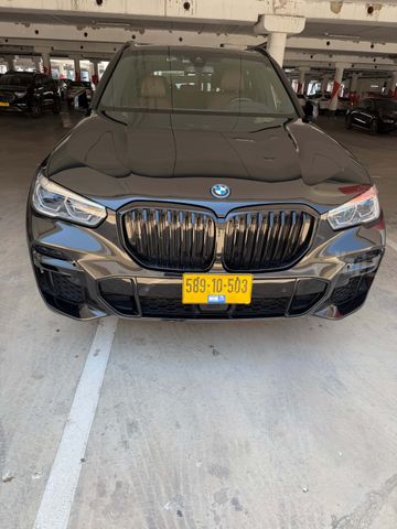 ב מ וו X5