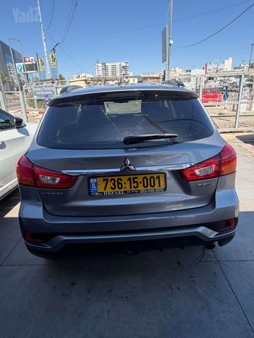 מיצובישי ASX