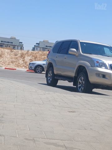 מודעת רכב טויוטה לנד קרוזר