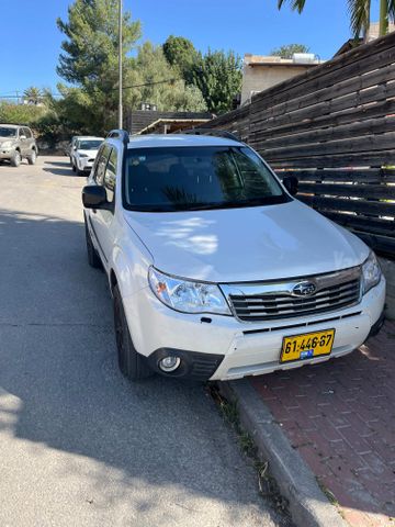 סובארו פורסטר