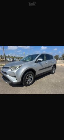 מודעת רכב טויוטה RAV4