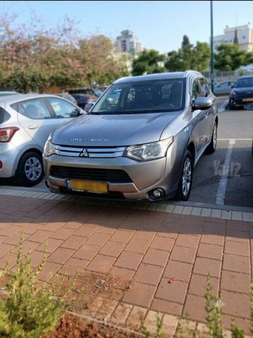 מודעת רכב מיצובישי אאוטלנדר