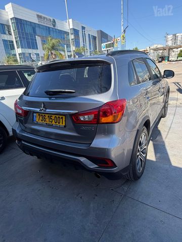 מיצובישי ASX
