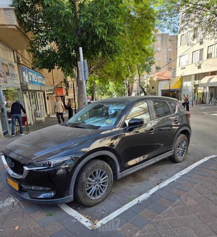 מודעת רכב מאזדה CX-5