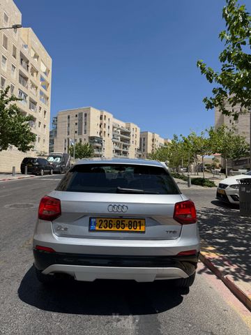 אאודי Q2