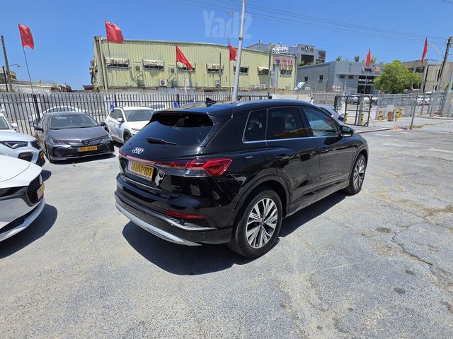 אאודי Q4 e-tron