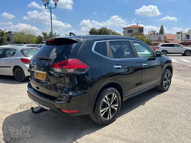 ניסאן אקס טרייל