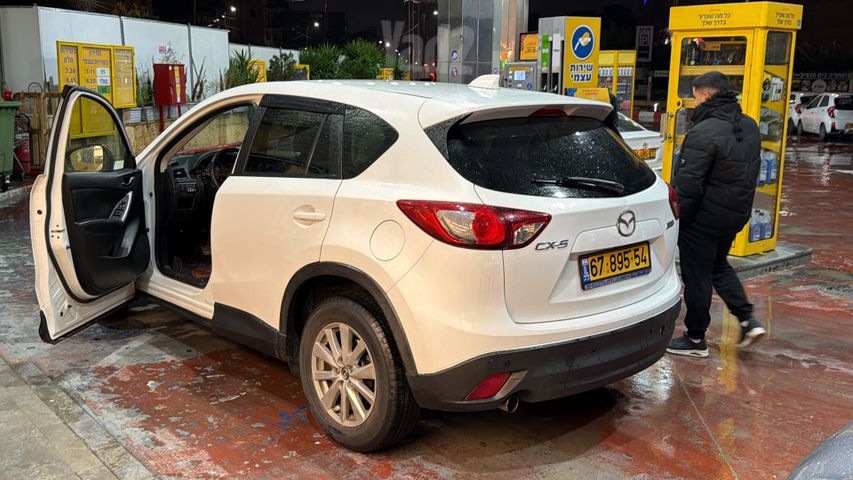 מודעת רכב מאזדה CX-5