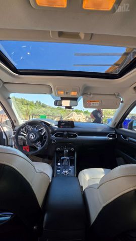 מודעת רכב מאזדה CX-5
