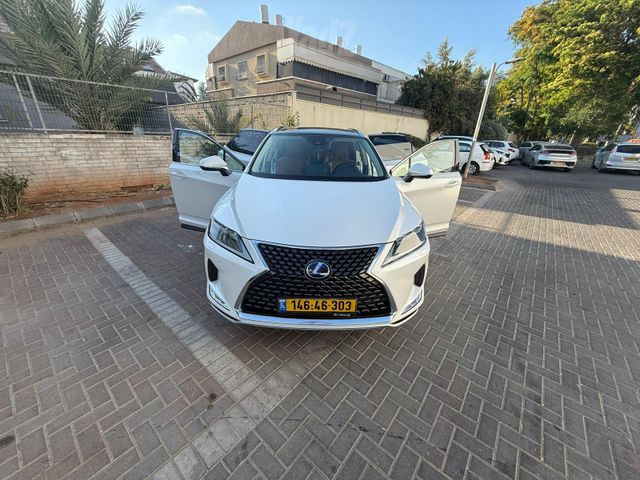 לקסוס RX