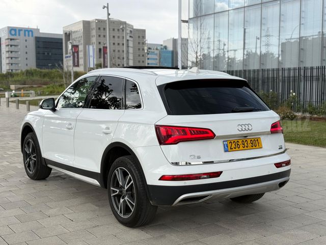 אאודי Q5