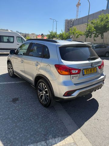 מיצובישי ASX