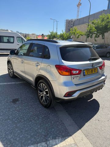 מיצובישי ASX