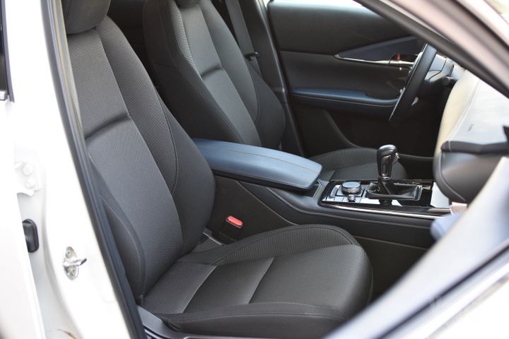 מאזדה CX-30