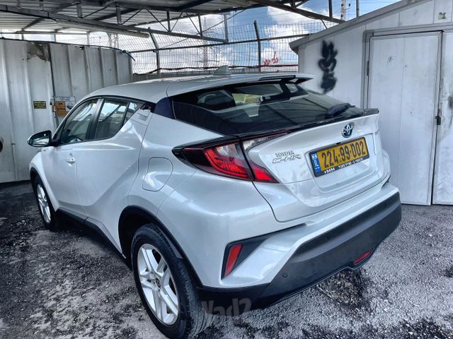 טויוטה C-HR