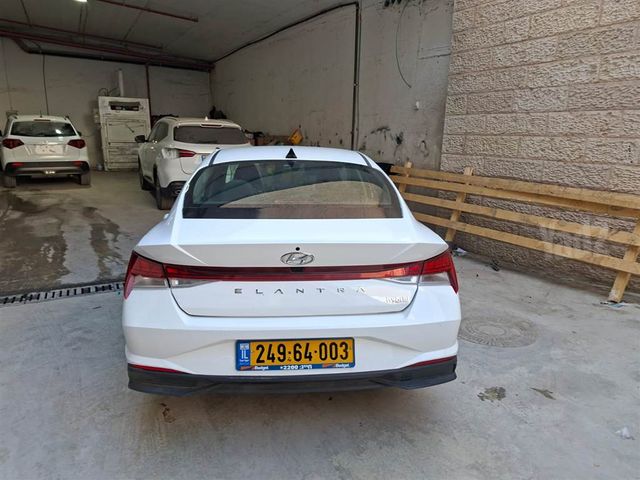 יונדאי אלנטרה