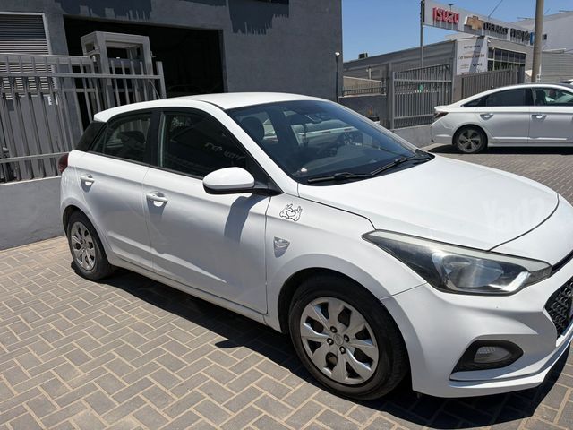 מודעת רכב יונדאי i20