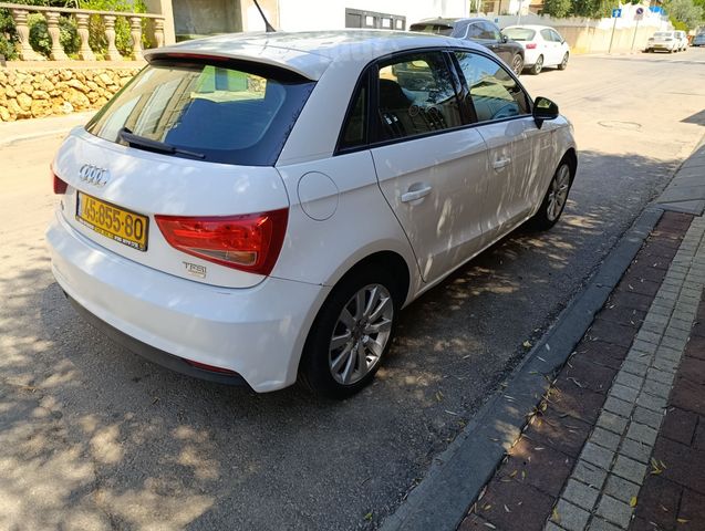 אאודי A1