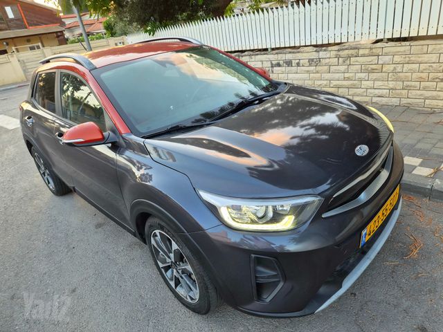 קיה סטוניק