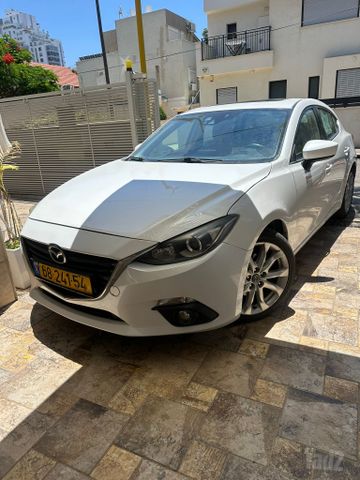 מאזדה 3