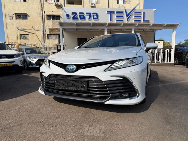 מודעת רכב טויוטה קאמרי