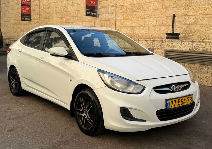 יונדאי אקסנט i25