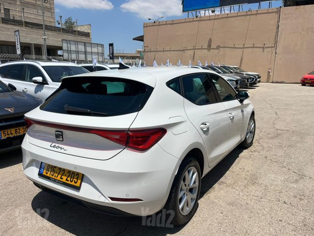 סיאט לאון